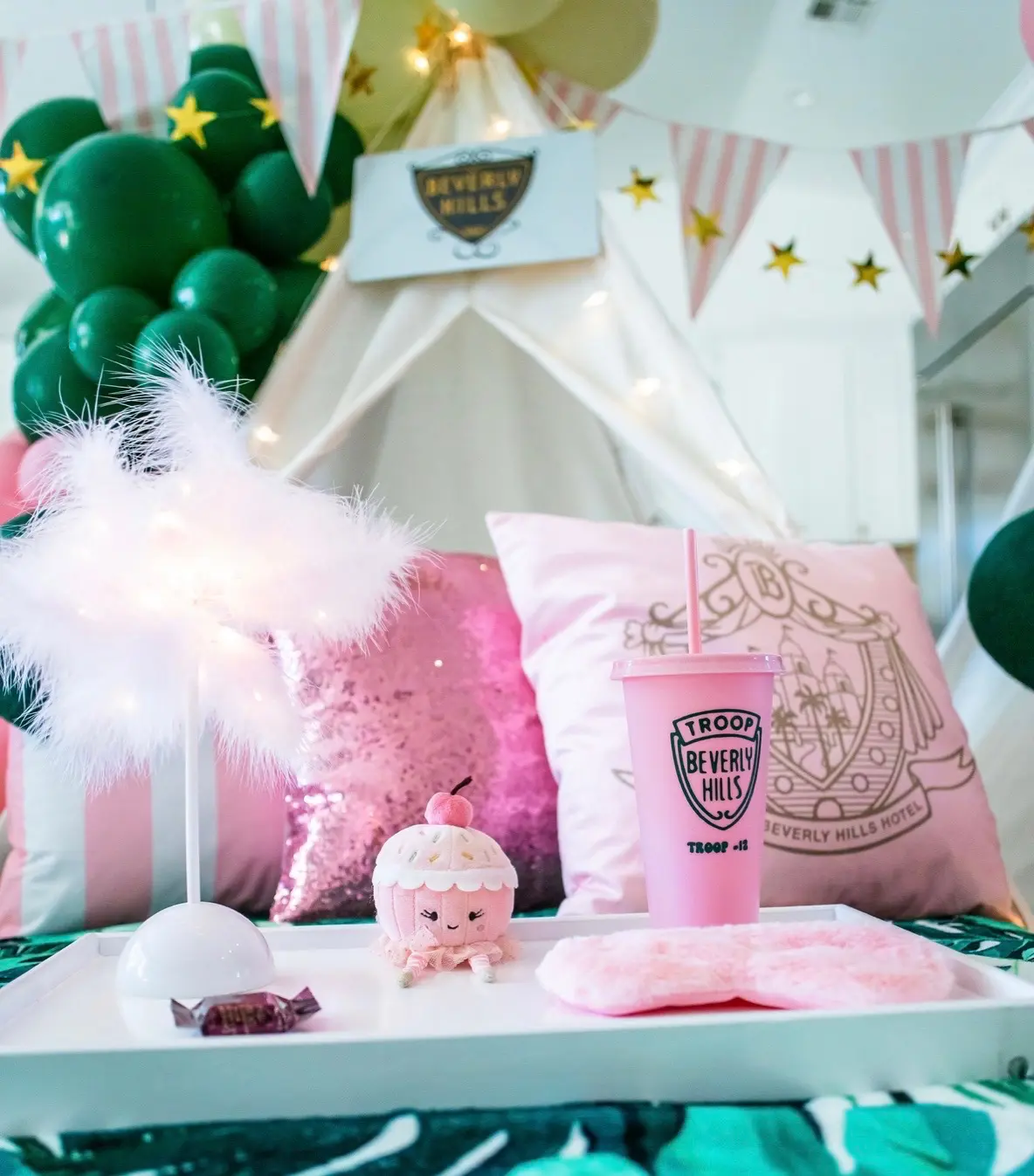 Pink glam sleepover teepee with tray